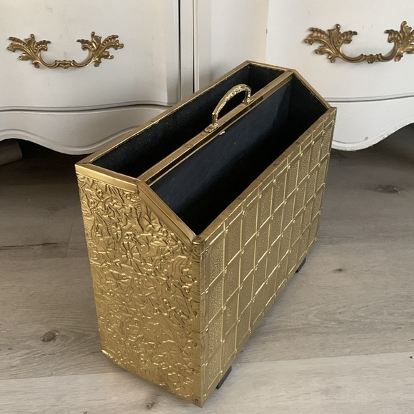 Magnificent Vintage Metal & Wood Magazine Rack Gold Brass MCM textured w handle - Picture 10 of 11